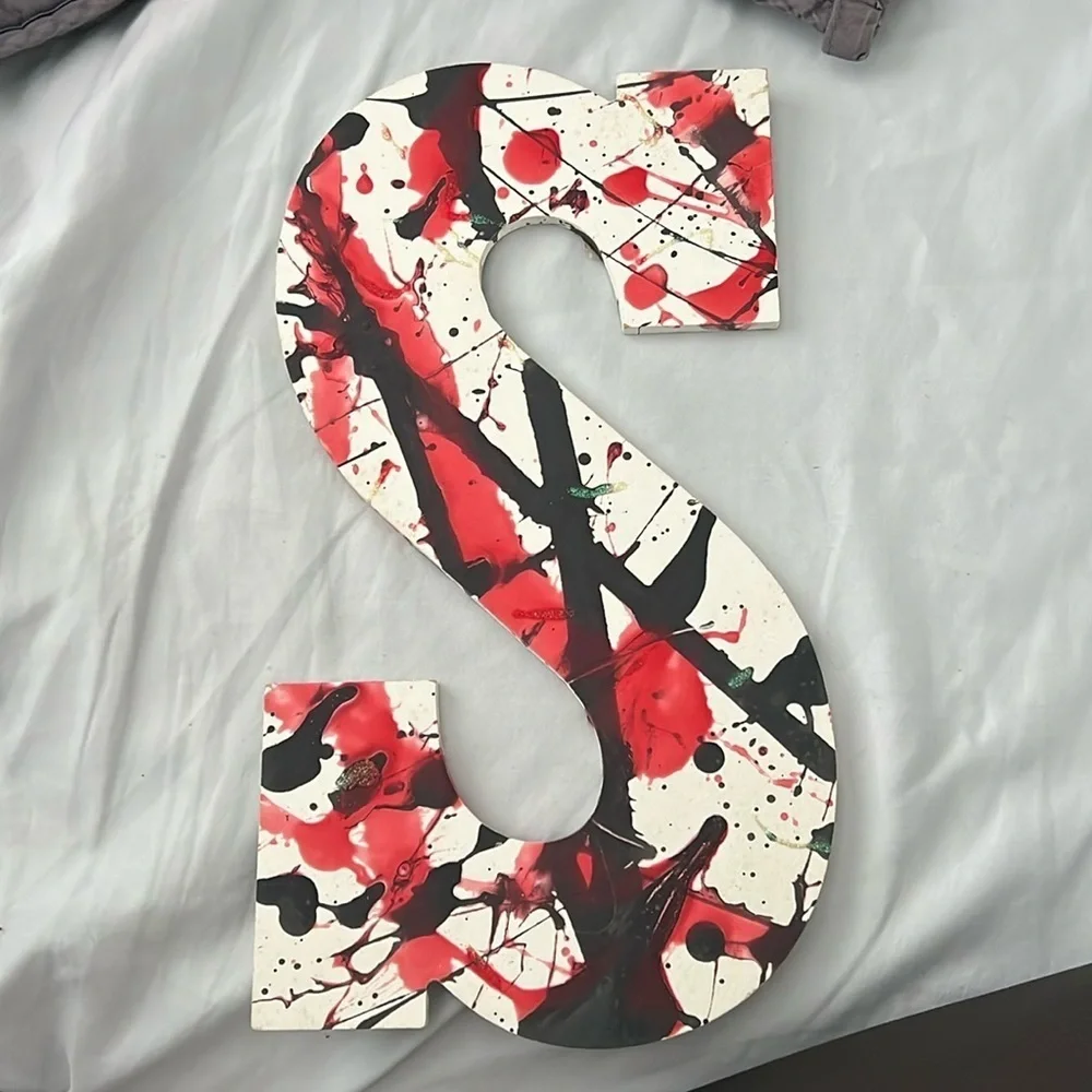 Paint Decor Letter S